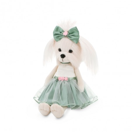Lucky Mimi in her “Rose Bud” green dress