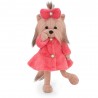 Lucky Doggy peluche 40 cm – Manteau fausse fourrure rose et nœud perlé – Lucky Yoyo : Fashion Week