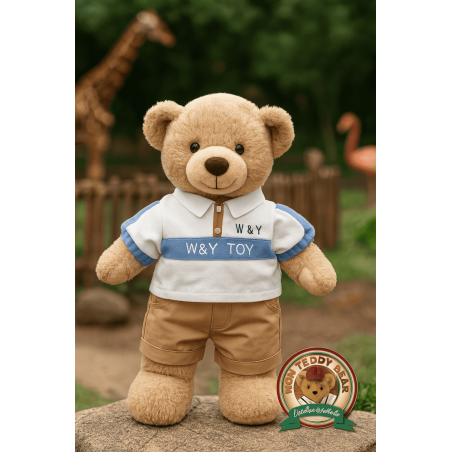 knuffelkleding-sportieve-look-wit-blauw-shirt-beige-short-Yxxx.png