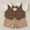 Tenue Gentleman Chic pour Peluche 40 cm – Gilet à Carreaux & Short Beige