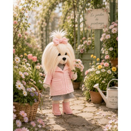 Lucky Yoyo Lavender Evening Réf. LD5/100 – Peluche Lucky Doggy articulée manteau rose et robe grise